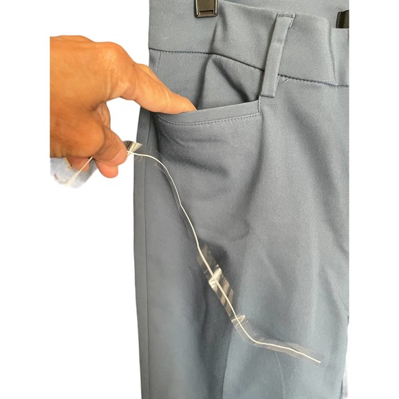 Liver Pool WOMENS Stretch Mid Rise Flat Front Pants Zip Fly Size 6/28 Blue - Picture 4 of 9
